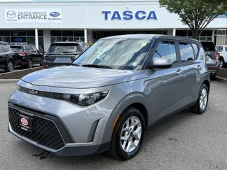 Used 2023 Kia Soul LX w/ LX Technology Package image 1