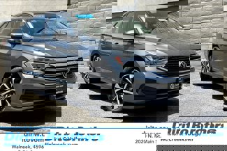 Certified 2022 Volkswagen Jetta S image 1