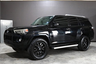 Used 2018 Toyota 4Runner SR5 image 1