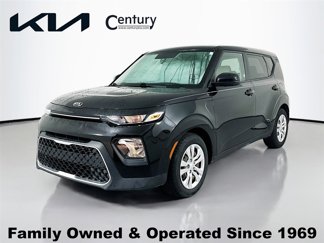 Used 2021 Kia Soul LX image 1