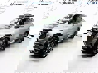 New 2025 GMC Acadia Elevation image 1