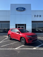 Used 2023 Jeep Compass Limited image 1