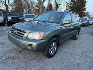 Used 2005 Toyota Highlander 4WD V6 w/ Appearance Pkg image 1