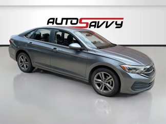 Used 2024 Volkswagen Jetta SE image 1