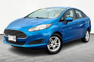 Used 2017 Ford Fiesta SE image 1