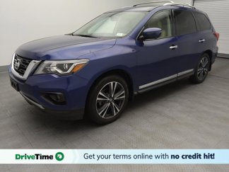 Used 2018 Nissan Pathfinder Platinum image 1