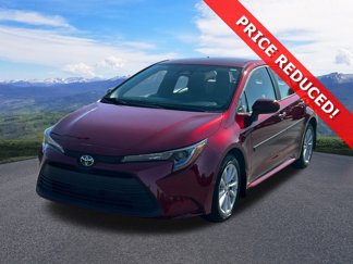 Certified 2024 Toyota Corolla LE image 1
