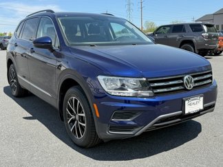 Used 2021 Volkswagen Tiguan SE w/ Panoramic Sunroof Package image 1