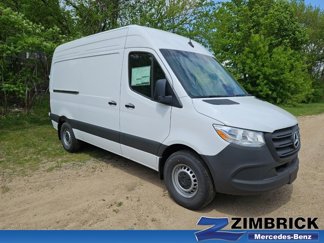 New 2025 Mercedes-Benz Sprinter 2500 image 1