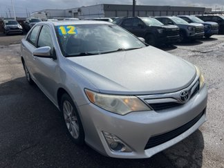 Used 2012 Toyota Camry SE image 1