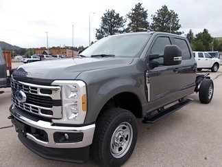 Used 2023 Ford F350 XL w/ Snow Plow Prep Package image 1