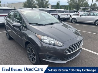 Used 2018 Ford Fiesta SE image 1