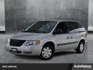 Used 2006 Chrysler Town & Country w/ Entertainment Group #1 image 1