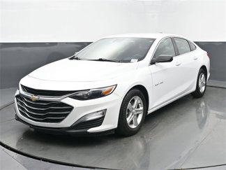 Used 2023 Chevrolet Malibu LS image 1