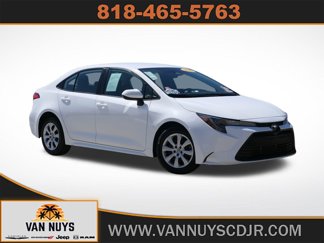 Used 2023 Toyota Corolla LE image 1