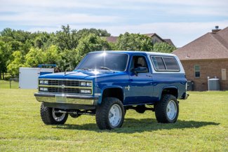 Used 1990 Chevrolet Blazer 4WD image 1