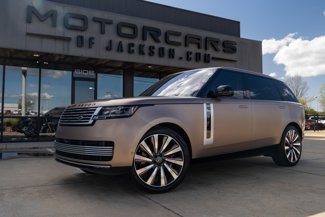 Used 2023 Land Rover Range Rover SV image 1