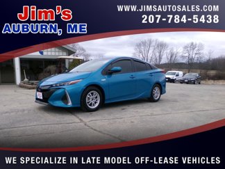 Used 2022 Toyota Prius Prime Limited image 1