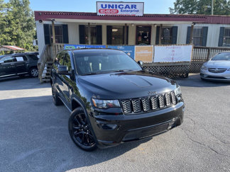 Used 2019 Jeep Grand Cherokee Altitude image 1