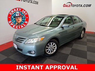 Used 2011 Toyota Camry XLE image 1
