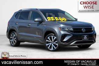 Used 2023 Volkswagen Taos SE image 1