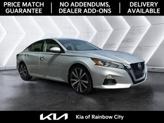 Used 2020 Nissan Altima 2.0 Platinum image 1