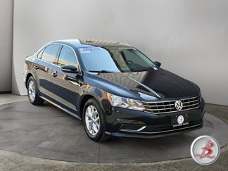 Used 2017 Volkswagen Passat 1.8T S image 1