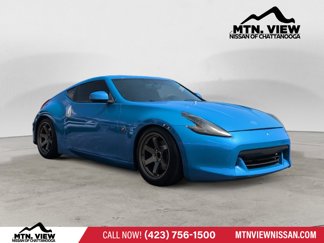 Used 2009 Nissan 370Z Touring video 1