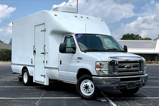 Used 2011 Ford E-350 and Econoline 350 Super Duty w/ Payload Pkg image 1