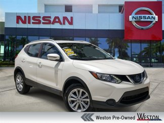 Certified 2019 Nissan Rogue Sport SV image 1