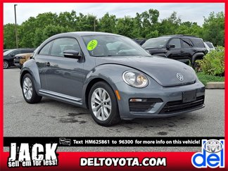 Used 2017 Volkswagen Beetle 1.8T S image 1