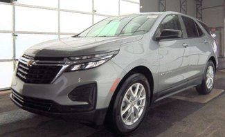 Used 2023 Chevrolet Equinox LS w/ LS Convenience Package image 1