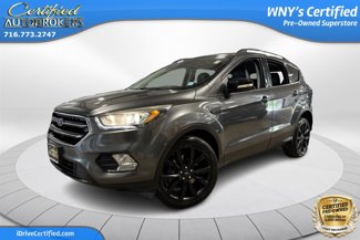 Used 2017 Ford Escape Titanium image 1
