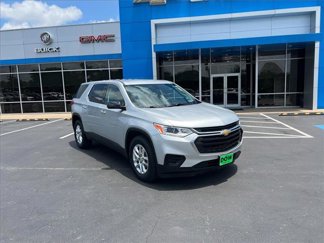 Used 2019 Chevrolet Traverse LS image 1