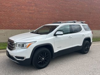 Used 2018 GMC Acadia SLT image 1
