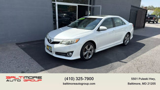 Used 2012 Toyota Camry SE image 1