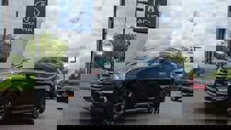 Used 2017 Hyundai Santa Fe Sport w/ 2.0T Ultimate Tech Package 05 image 1