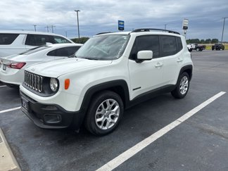 Used 2016 Jeep Renegade Latitude image 1