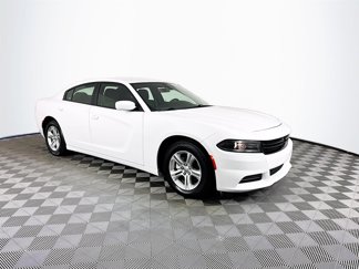Used 2022 Dodge Charger SXT image 1