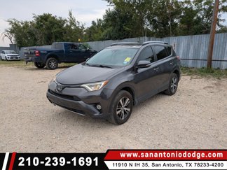 Used 2018 Toyota RAV4 XLE image 1
