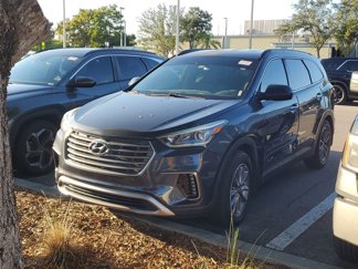 Used 2017 Hyundai Santa Fe SE image 1