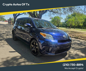 Used 2013 Scion xD image 1