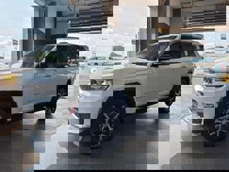 New 2025 Jeep Grand Cherokee L Limited image 1