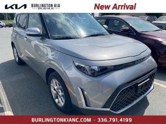 Certified 2023 Kia Soul S image 1
