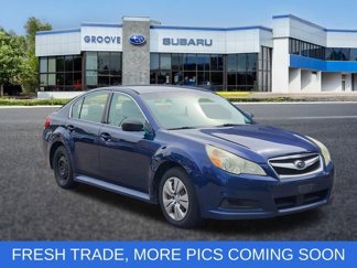 Used 2011 Subaru Legacy 2.5i image 1