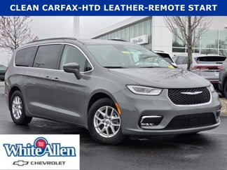 Used 2022 Chrysler Pacifica Touring-L image 1