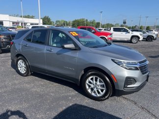 Used 2023 Chevrolet Equinox LS w/ LS Convenience Package image 1