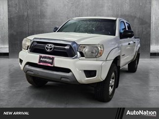 Used 2015 Toyota Tacoma PreRunner image 1