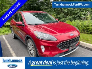 Used 2020 Ford Escape Titanium image 1