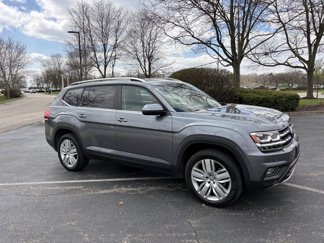 Used 2019 Volkswagen Atlas SE w/ Panoramic Sunroof Package image 1